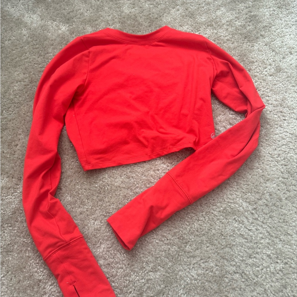 Gilly Hicks long sleeve workout top